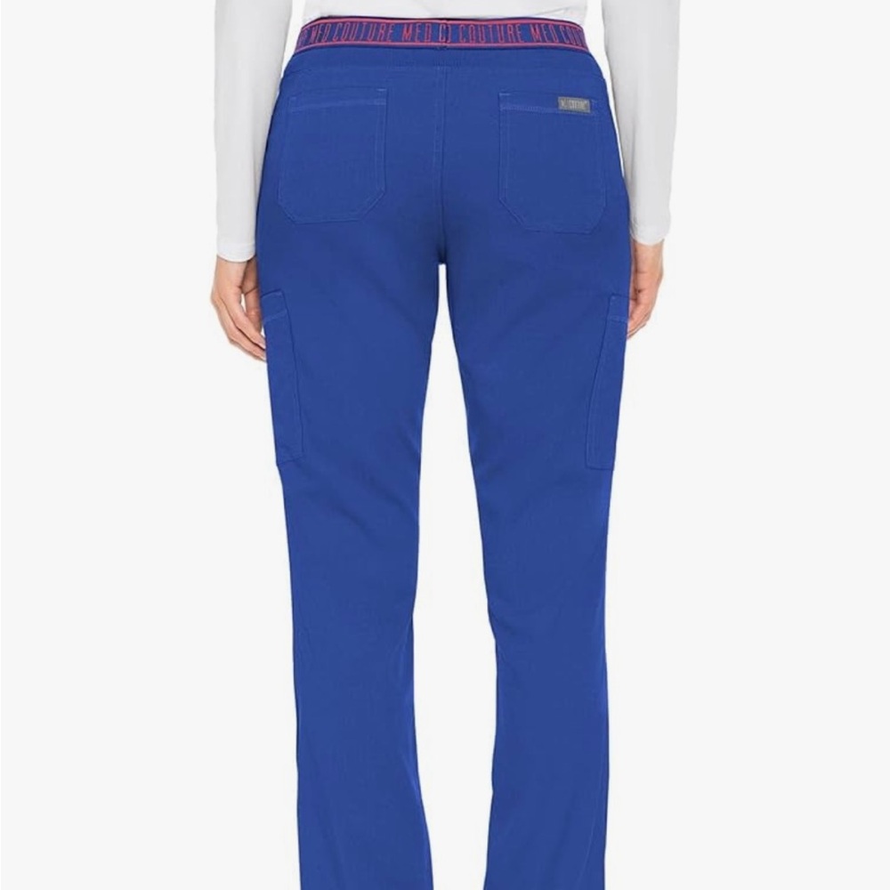 Med Couture Women's Royal blue scrub set
